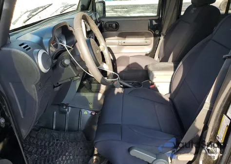 2009 Jeep Wrangler Unlimited Sahara z USA, uszkodzony, nr VIN 1J8GA59129L739928